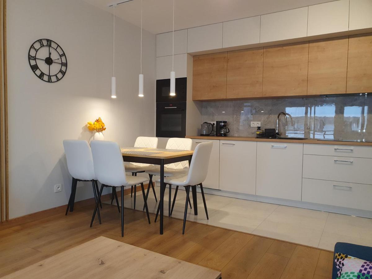 Apartment 45