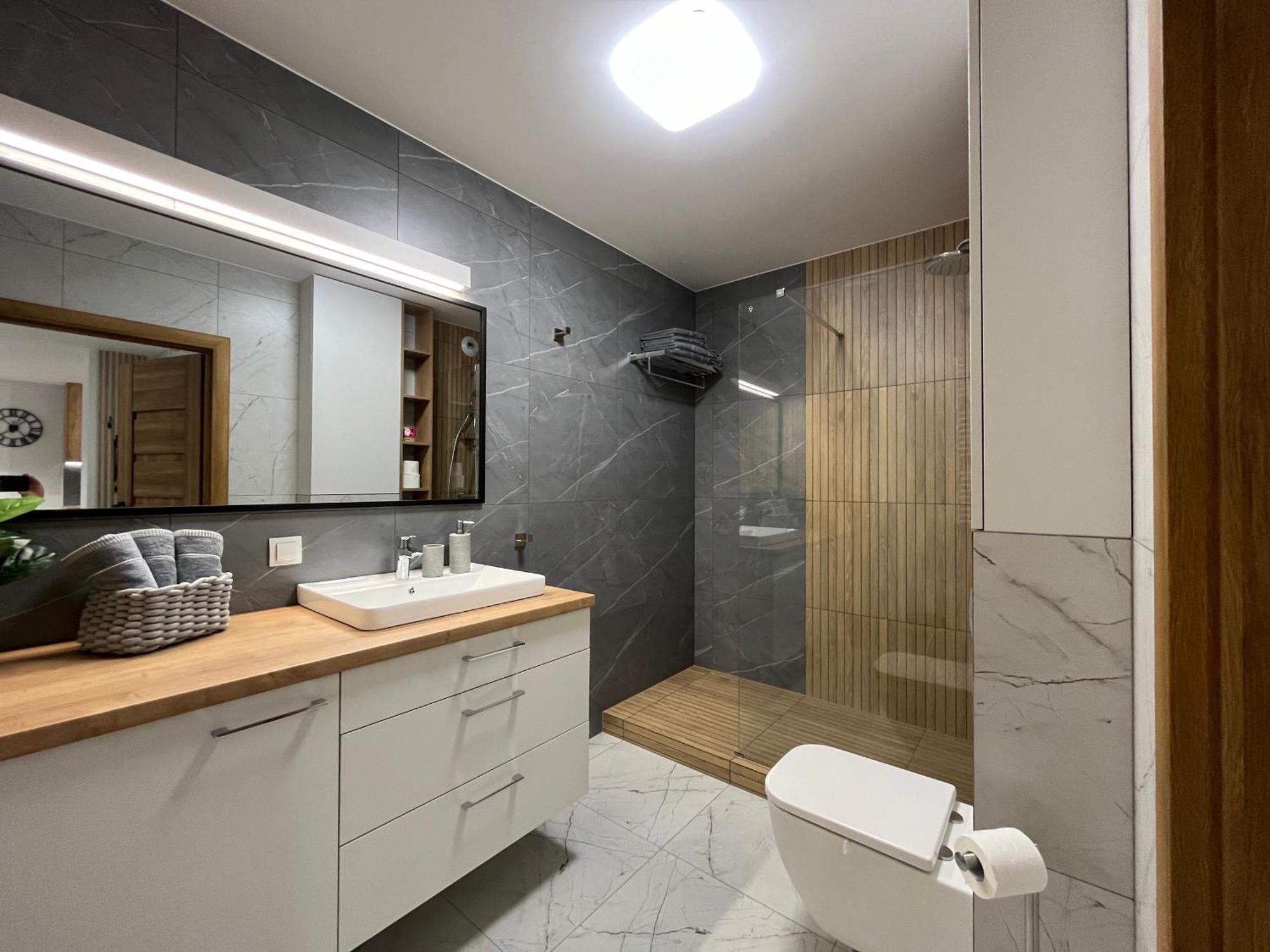 45 Apartment Wroclaw